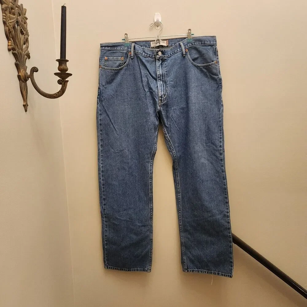 Levi's 505 Straight Fit Jeans Men's 44x32 Blue Medium Wash Denim Outdoors Rugged